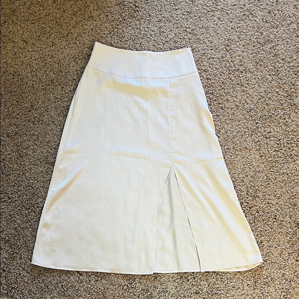 Express Cream Midi Skirt